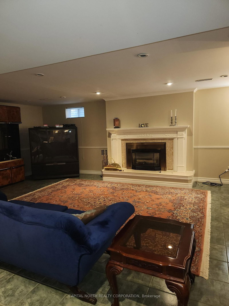 1 Radley St, Vaughan, L4L 8J7 | Image 2