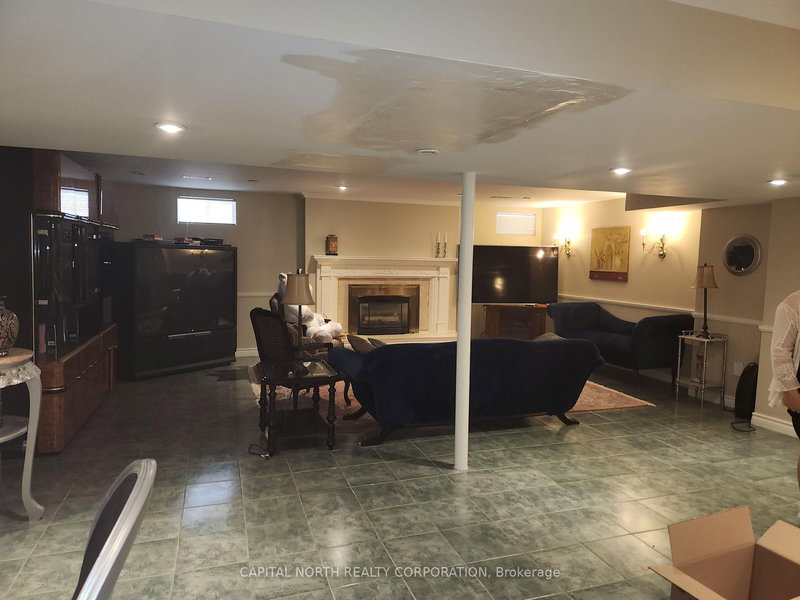 1 Radley St, Vaughan, L4L 8J7 | Image 3