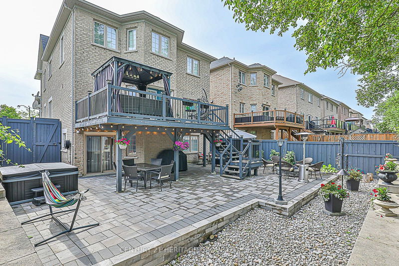 63 Lady Karen Cres  Vaughan, L6A 4M3 | Image 33