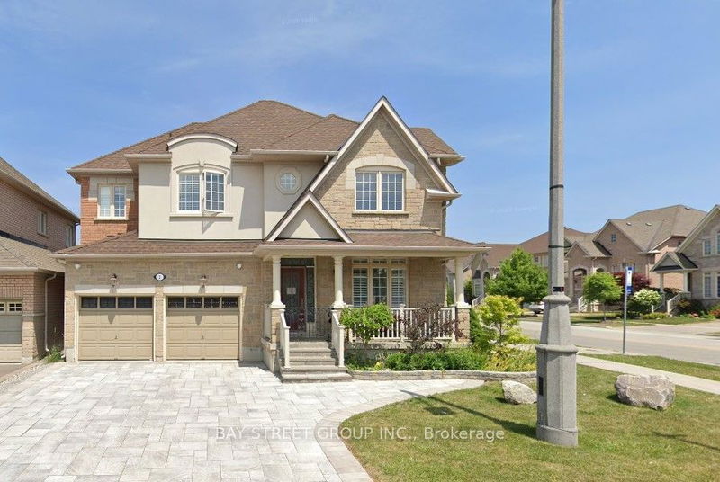 home for lease on Upper-2 Castleview Crescent