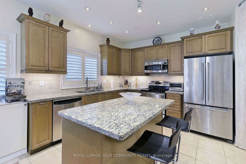 14 Babe's Way  Whitchurch-Stouffville, L4A 0K3 | Image 11