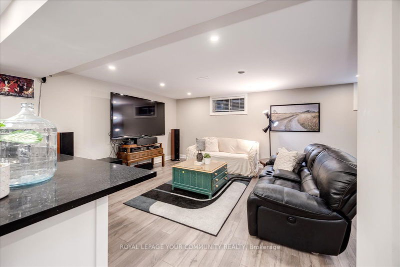 26 St. George St  Georgina, L0E 1L0 | Image 28