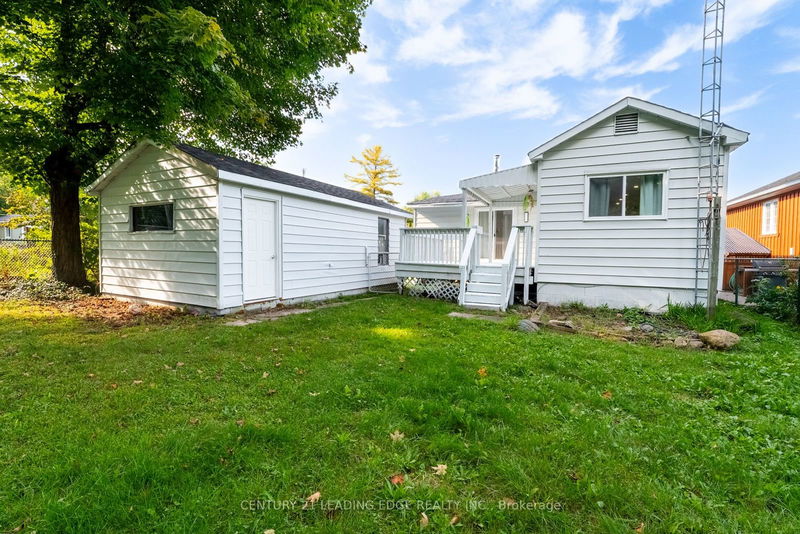 749 Innisfil Beach Rd  Innisfil, L9S 4E4 | Image 40