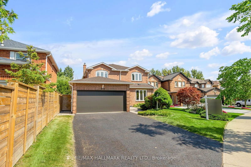 99 Belmont Cres  Vaughan, L6A 1L7 | Image 1