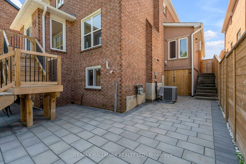 99 Belmont Cres  Vaughan, L6A 1L7 | Image 33