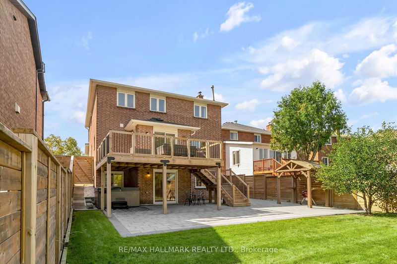 99 Belmont Cres  Vaughan, L6A 1L7 | Image 35