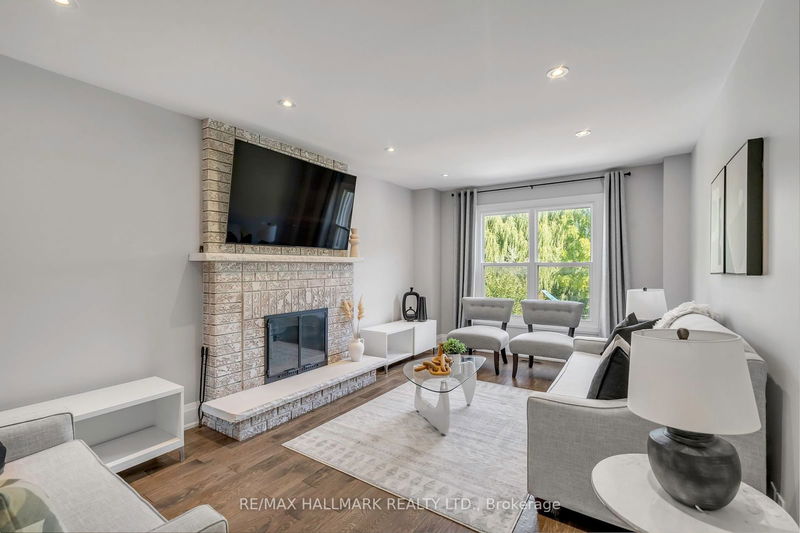 99 Belmont Cres  Vaughan, L6A 1L7 | Image 9