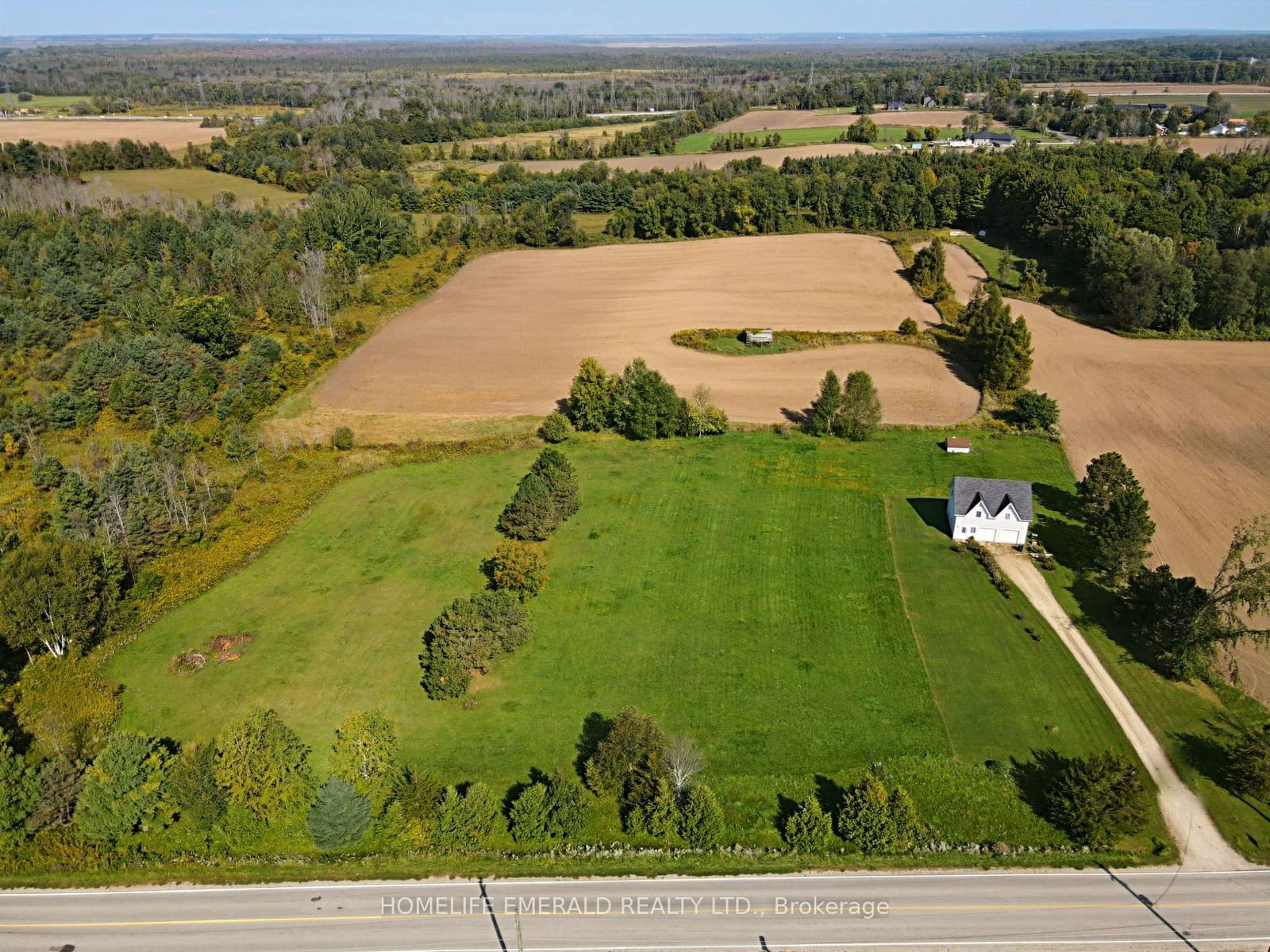 Building in 5974 30th Sideroad