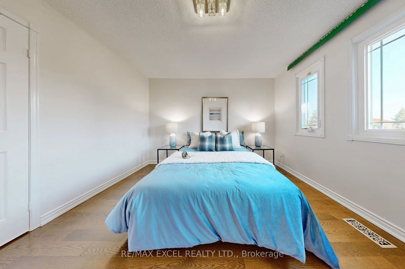 69 Nadine Cres  Markham, L3R 7Y7 | Image 25