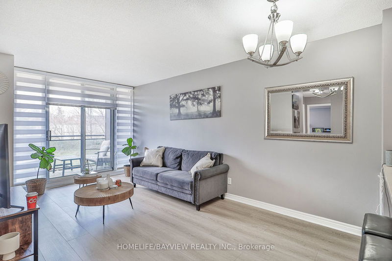  212 - 330 Red Maple Rd  Richmond Hill, L4C 0T6 | Image 13