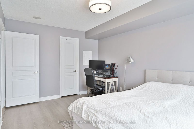  212 - 330 Red Maple Rd  Richmond Hill, L4C 0T6 | Image 21