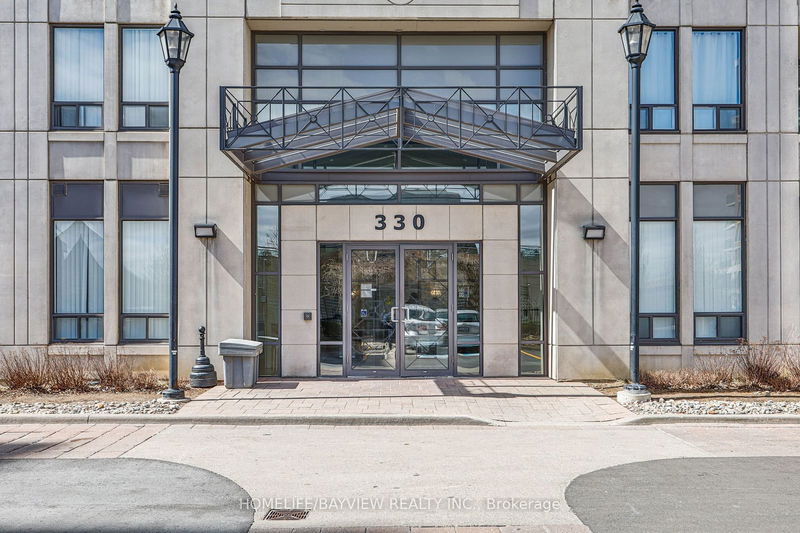  212 - 330 Red Maple Rd  Richmond Hill, L4C 0T6 | Image 3