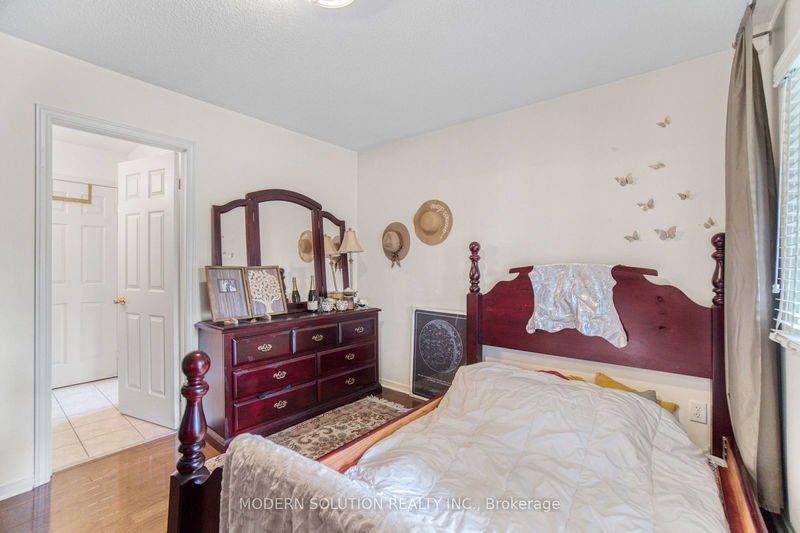 78 Laurier Ave W Richmond Hill, L4E 4P5 | Image 25