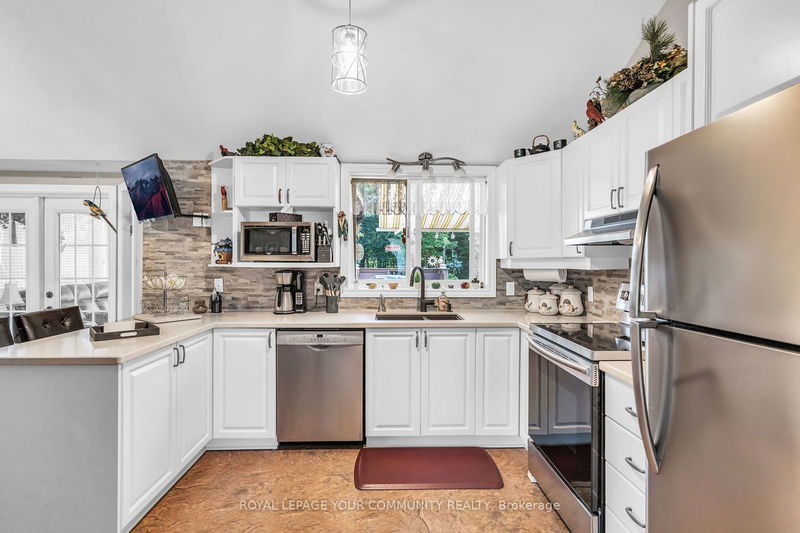 69 Dorothy Ave  Georgina, L0E 1R0 | Image 10