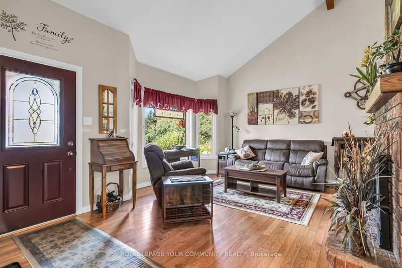 69 Dorothy Ave  Georgina, L0E 1R0 | Image 5