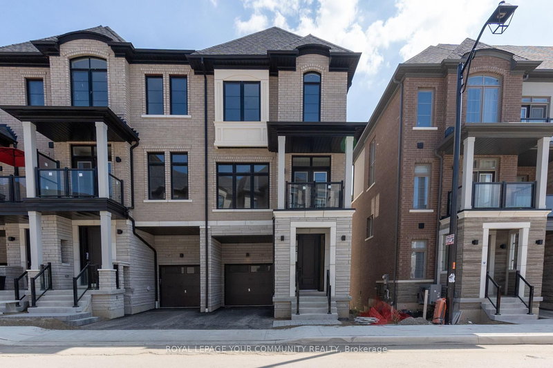 83 Archambault Way, Vaughan, L4L 1A6 | Image 2