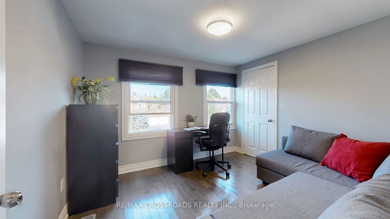 1 Glamorgan Crt  Markham, L3R 7V7 | Image 26