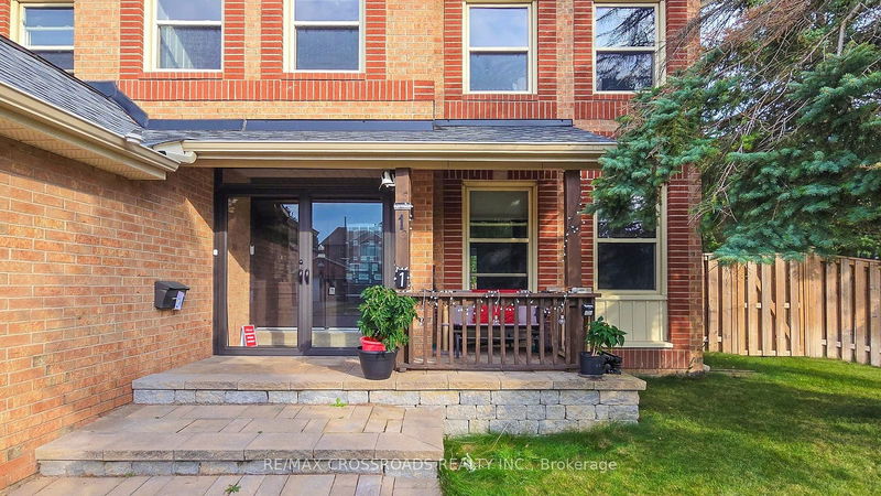 1 Glamorgan Crt  Markham, L3R 7V7 | Image 36