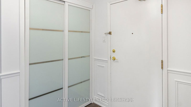  610 - 30 Harding Blvd  Richmond Hill, L4C 9M3 | Image 31