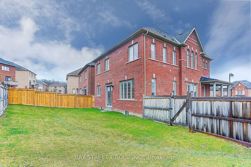 1 Frank kelly Dr  East Gwillimbury, L9N 0V2 | Image 31