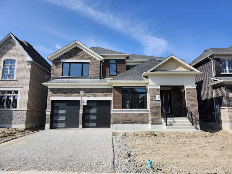 home for lease on 15 Sandhill Crescent W