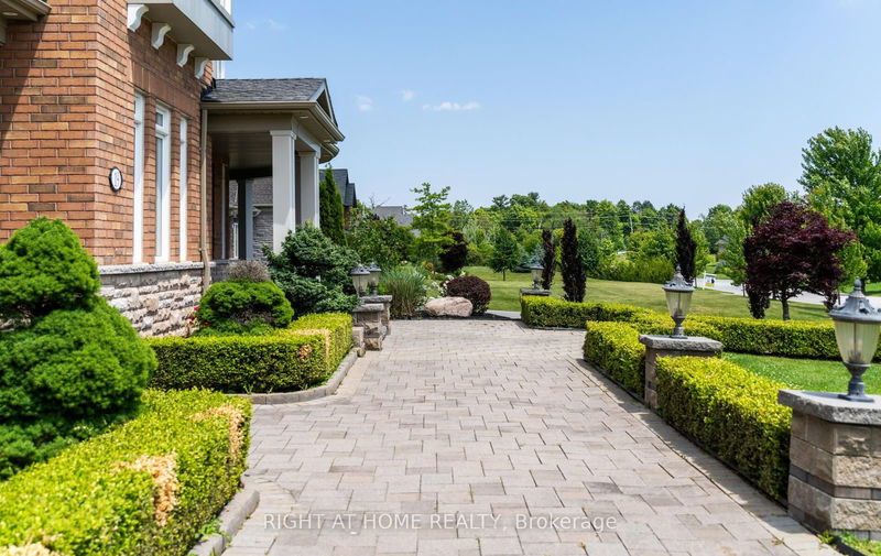 19 Pine Vista Ave  Whitchurch-Stouffville, L4A 1R9 | Image 5