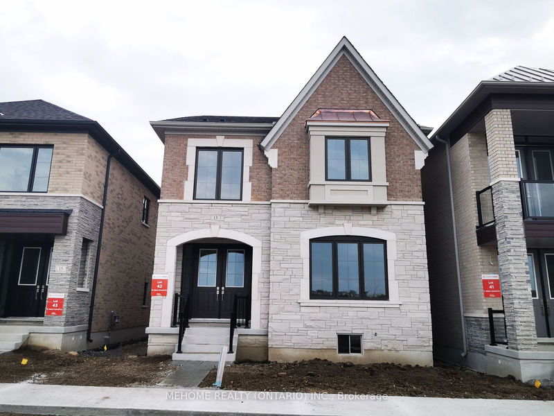 home for lease on 13 Albert Newell Drive