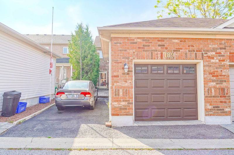 189 Baywell Cres  Aurora, L4G 7M8 | Image 18