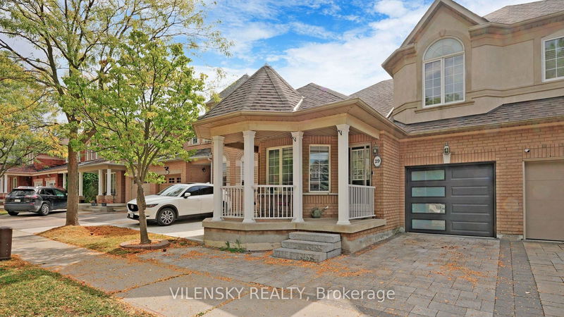 29 Naples Ave  Vaughan, L6A 2Y8 | Image 2