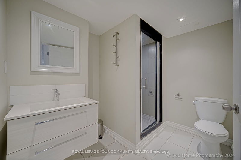 53 Marsh St  Richmond Hill, L4C 7R6 | Image 29