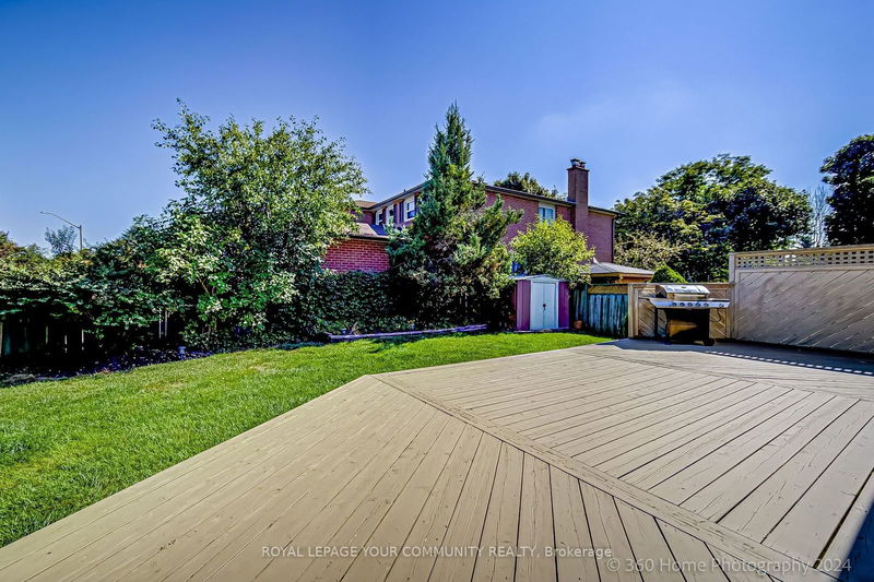 53 Marsh St  Richmond Hill, L4C 7R6 | Image 3