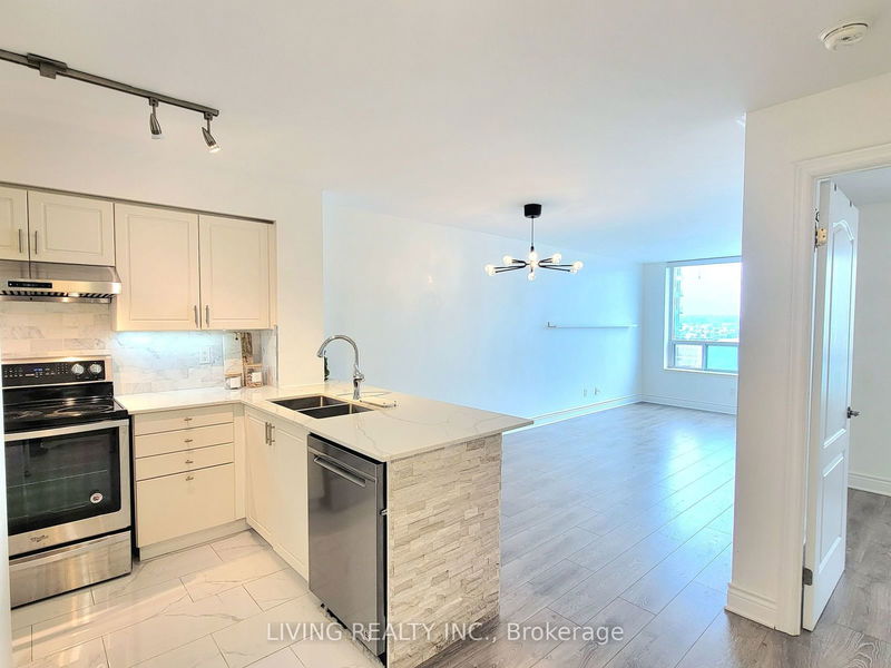  910 - 62 Suncrest Blvd  Markham, L3T 7Y6 | Image 1