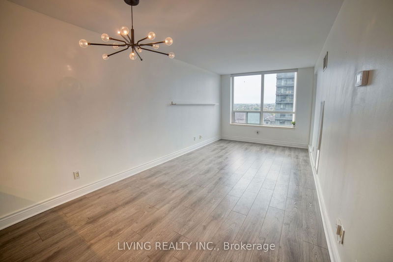  910 - 62 Suncrest Blvd  Markham, L3T 7Y6 | Image 11