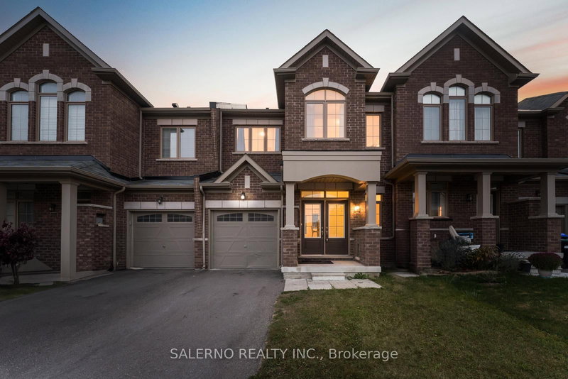 1514 Mcroberts Cres, Innisfil, L9S 4R7 | Image 3