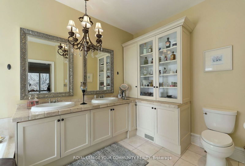 158 Legendary Tr  Whitchurch-Stouffville, L4A 1N6 | Image 21