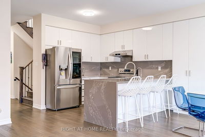 1187 Peelar Cres  Innisfil, L0L 1W0 | Image 1