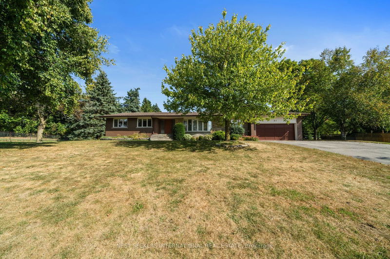 27 Noblewood Dr  King, L0G 1N0 | Image 33