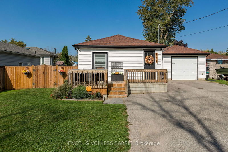 1068 Emily St  Innisfil, L0L 1C0 | Image 30