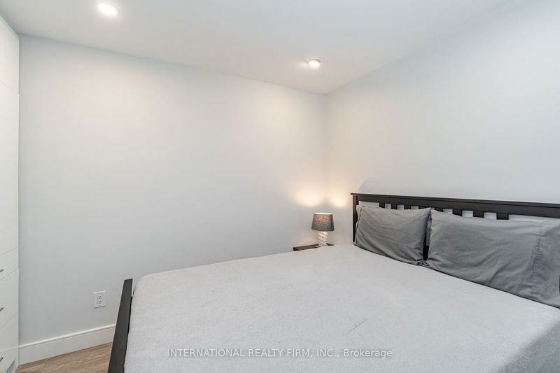 67 Rosanna Cres  Vaughan, L6A 3E3 | Image 19