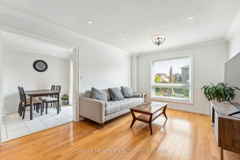 153 Purcell Cres  Vaughan, L6A 3C7 | Image 9