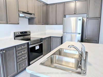 15 Delano Way — more photos