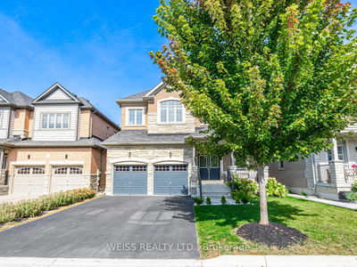 14 Baleberry Cres  East Gwillimbury, L9N 0P2 | Image 1