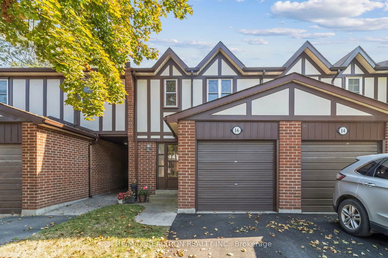 16 Harris Way  Markham, L3T 5A7 | Image 1