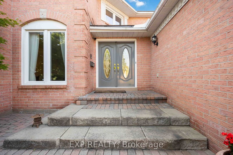 3 Hoodview Crt  Markham, L3R 0A6 | Image 37