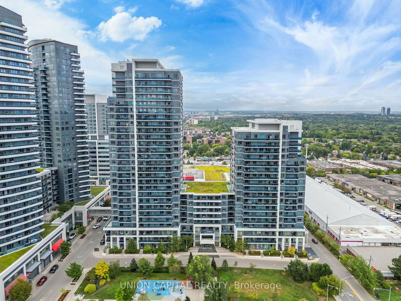  822 - 7167 Yonge St  Markham, L3T 0E1 | Image 35