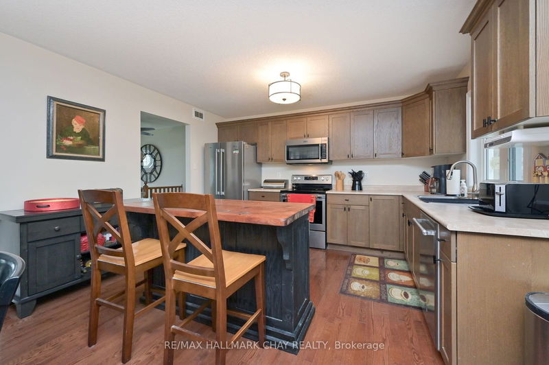 8338 Main St  Adjala-Tosorontio, L0M 1M0 | Image 5