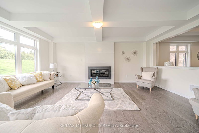 11 Upbound Crt  East Gwillimbury, L9N 0W1 | Image 8