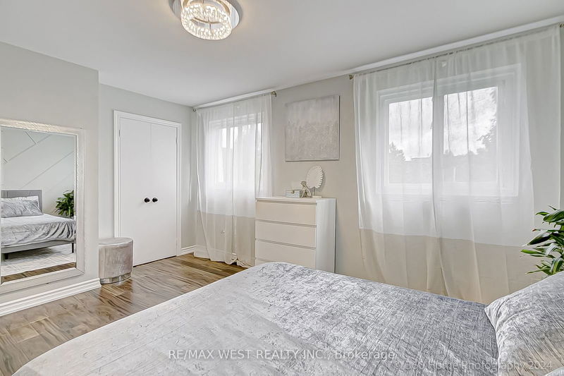 9 The Carriage Way  Markham, L3T 4V1 | Image 21