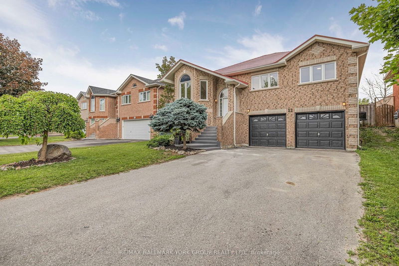 22 Kerfoot Cres  Georgina, L4P 4C1 | Image 2