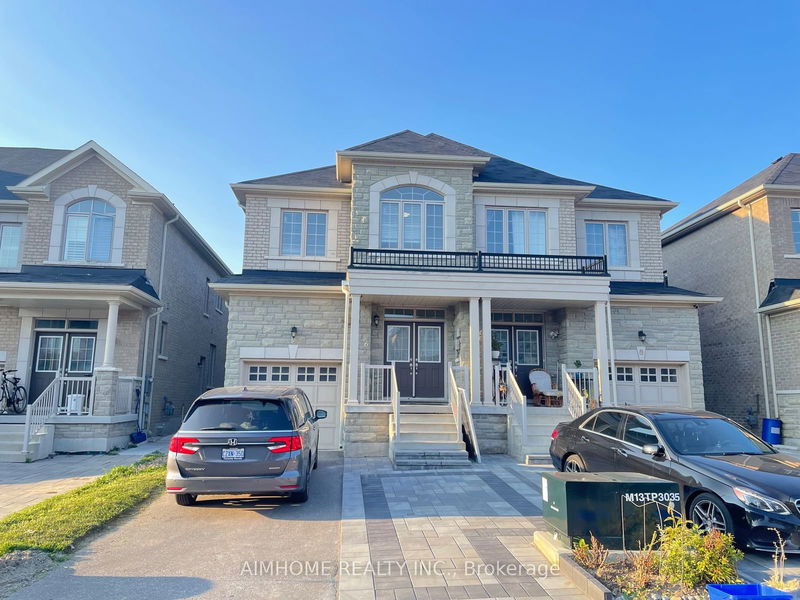 home for lease on 6 Mohandas Drive